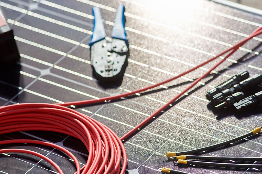 DO CZEGO SŁUŻĄ OPTYMALIZATORY MOCY?