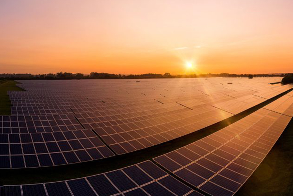 NAJWIĘKSZE FARMY FOTOWOLTAIKI NA ŚWIECIE.