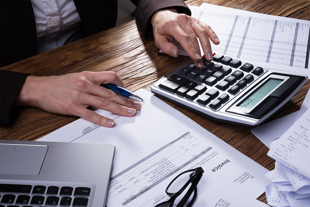 JAK CZYTAĆ FAKTURĘ ZA PRĄD?